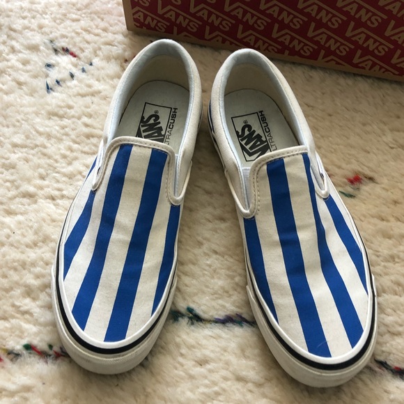 vans slip on 23